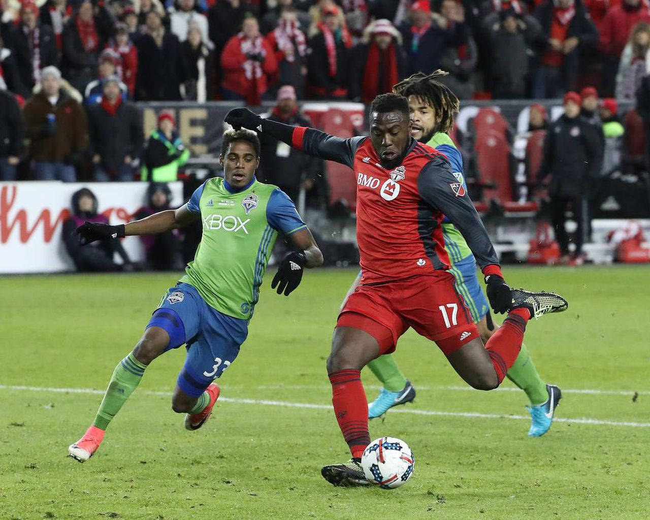 Jozy Altidore Kicking Soccer Ball