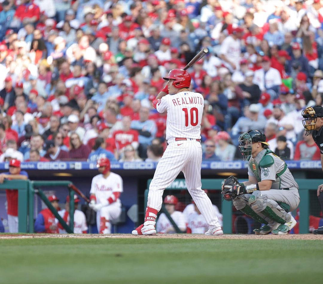 Jt Realmuto Excellent Batting Stance Background