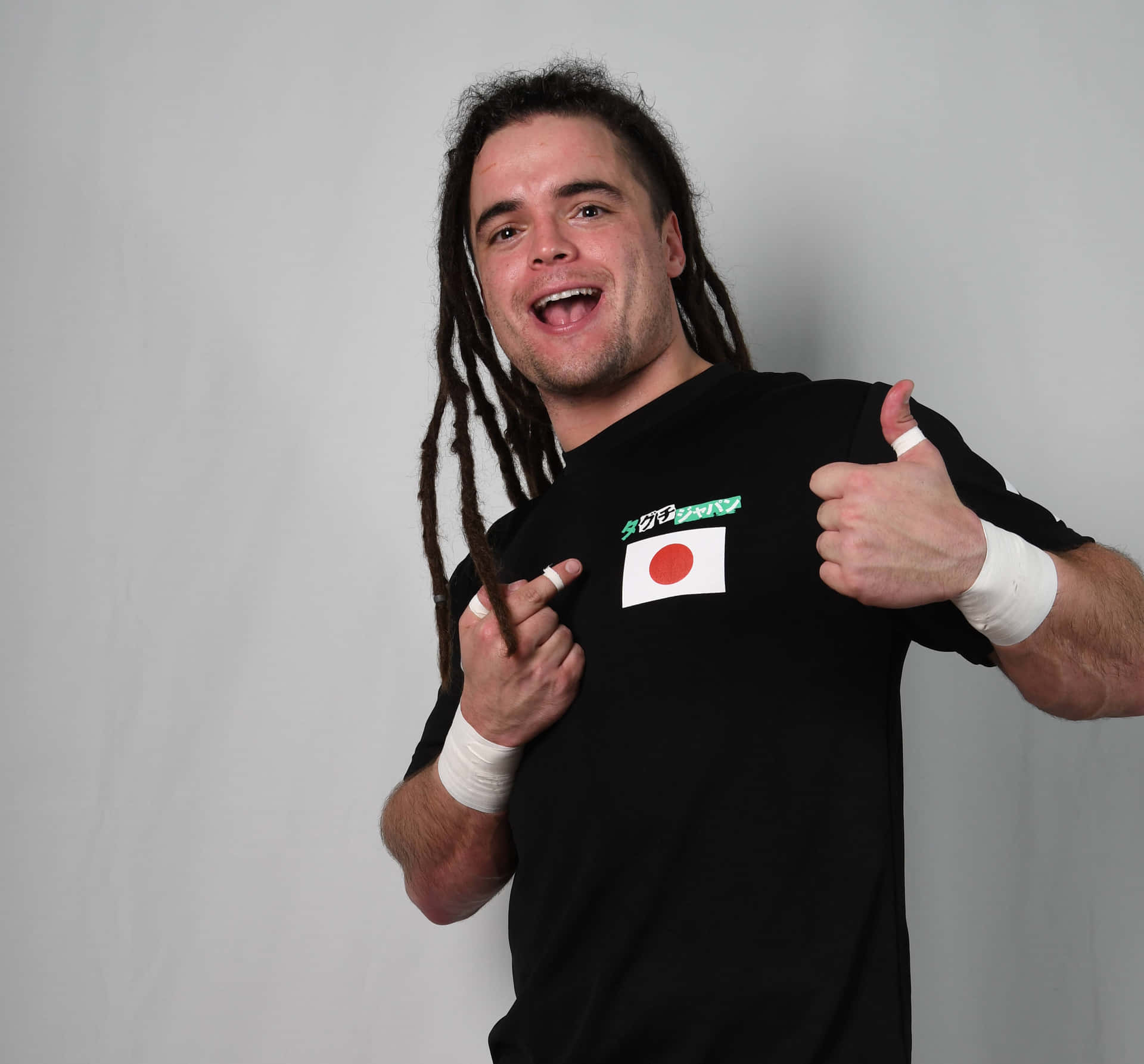 Juice Robinson Black Shirt Background