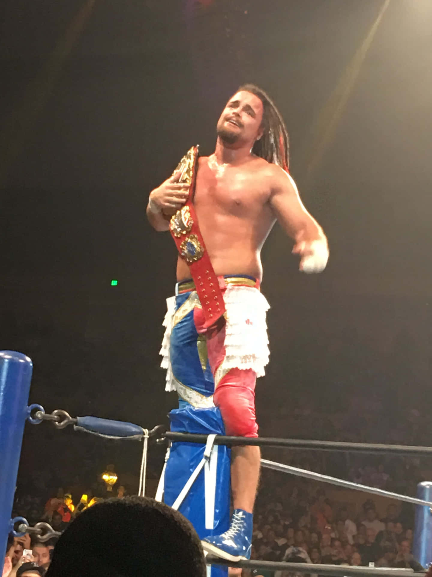 Juice Robinson Climbing Ring Background