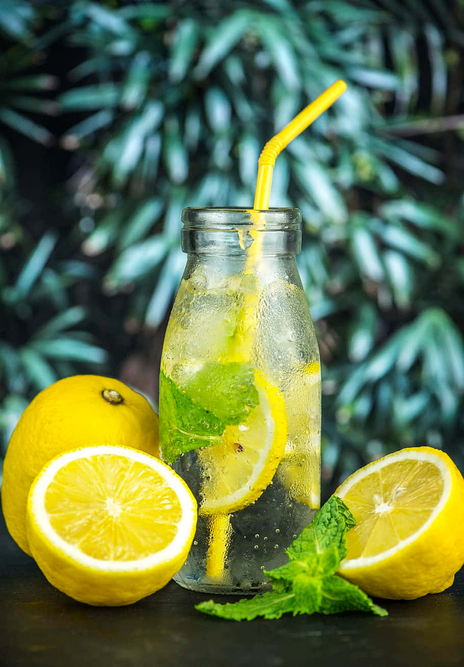 Juice With Fresh Mint And Lemons