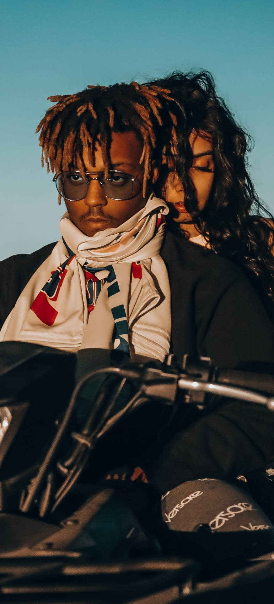 Juice Wrld With Girl Phone Background