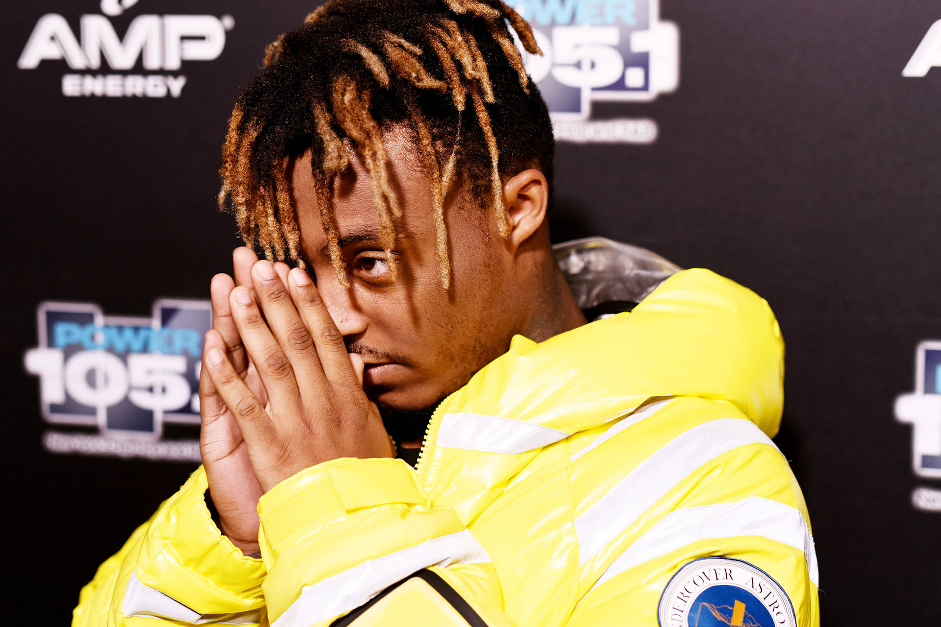 Juice Wrld Yellow Jacket Pose Background