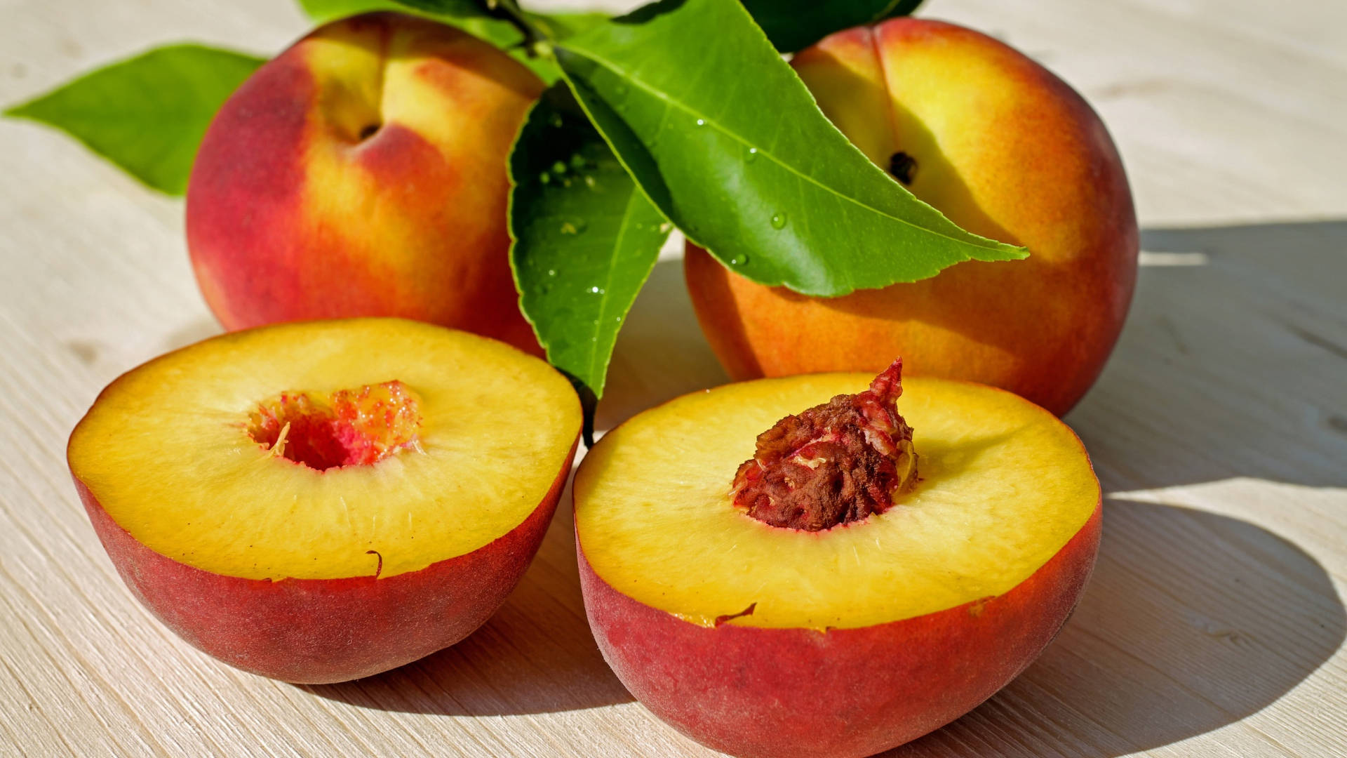 Juicy Nectarine Fruit Hd