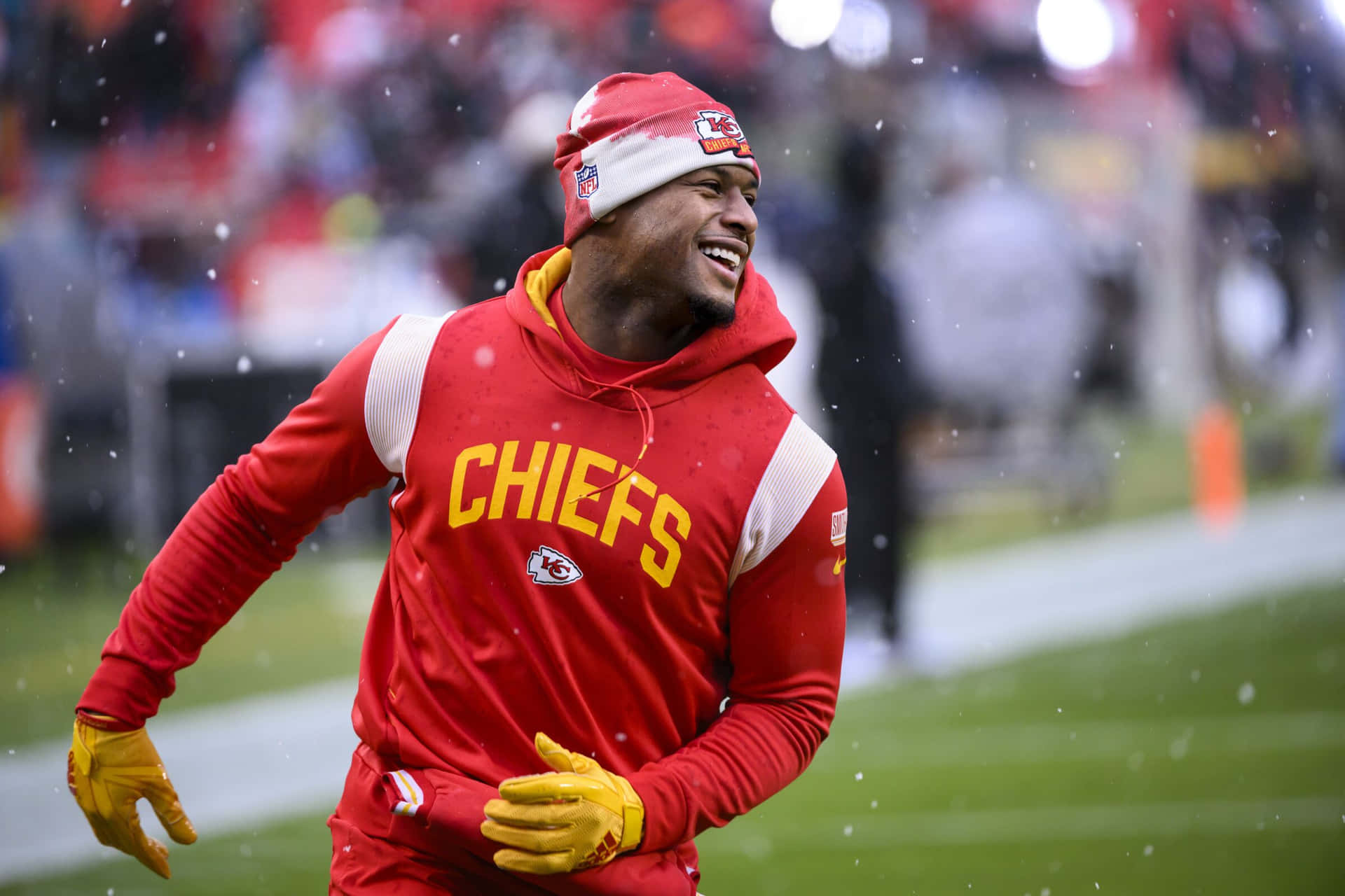 “juju Smith Schuster Making A Highlights-worthy Catch” Background
