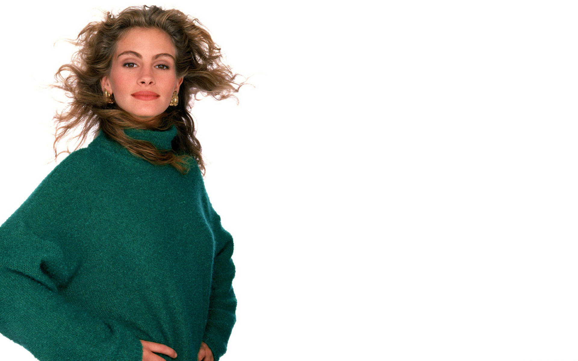 Julia Roberts Green Sweater Background