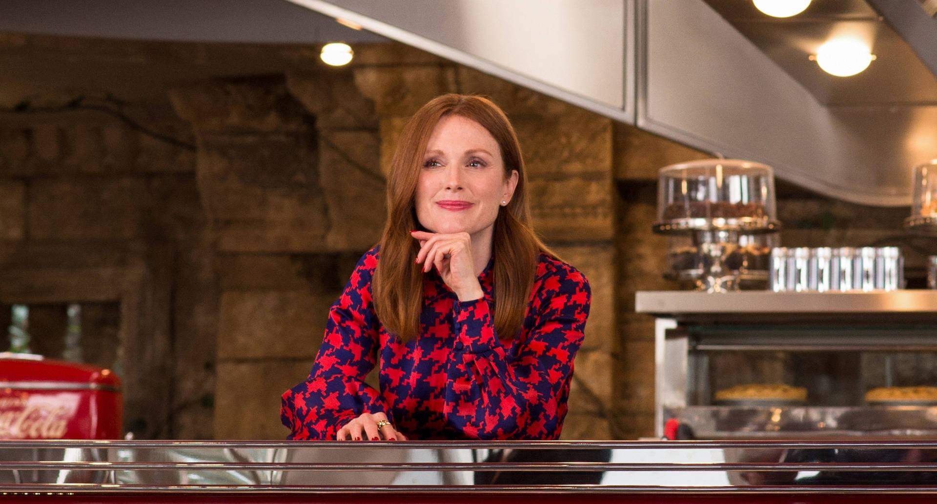 Julianne Moore Kingsman