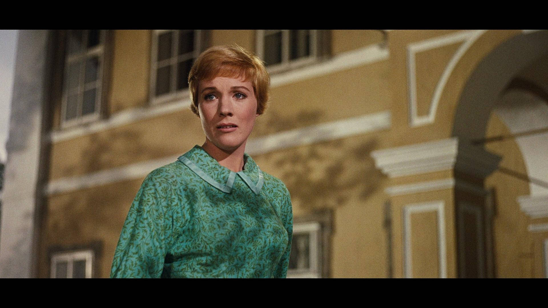 Julie Andrews As Maria Background