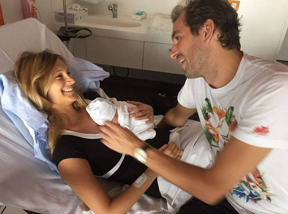 Julien Benneteau With Wife And Newborn Background