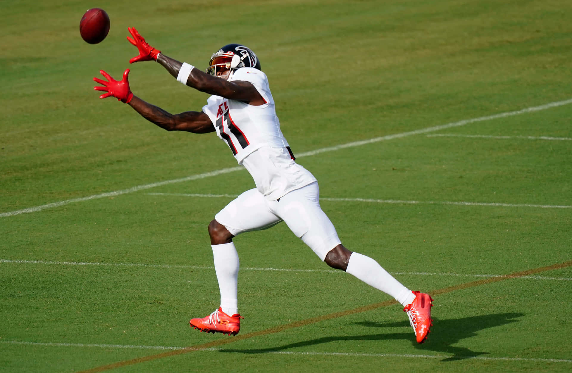 Julio Jones, One Of The Best Wide Receivers In The Nfl. Background