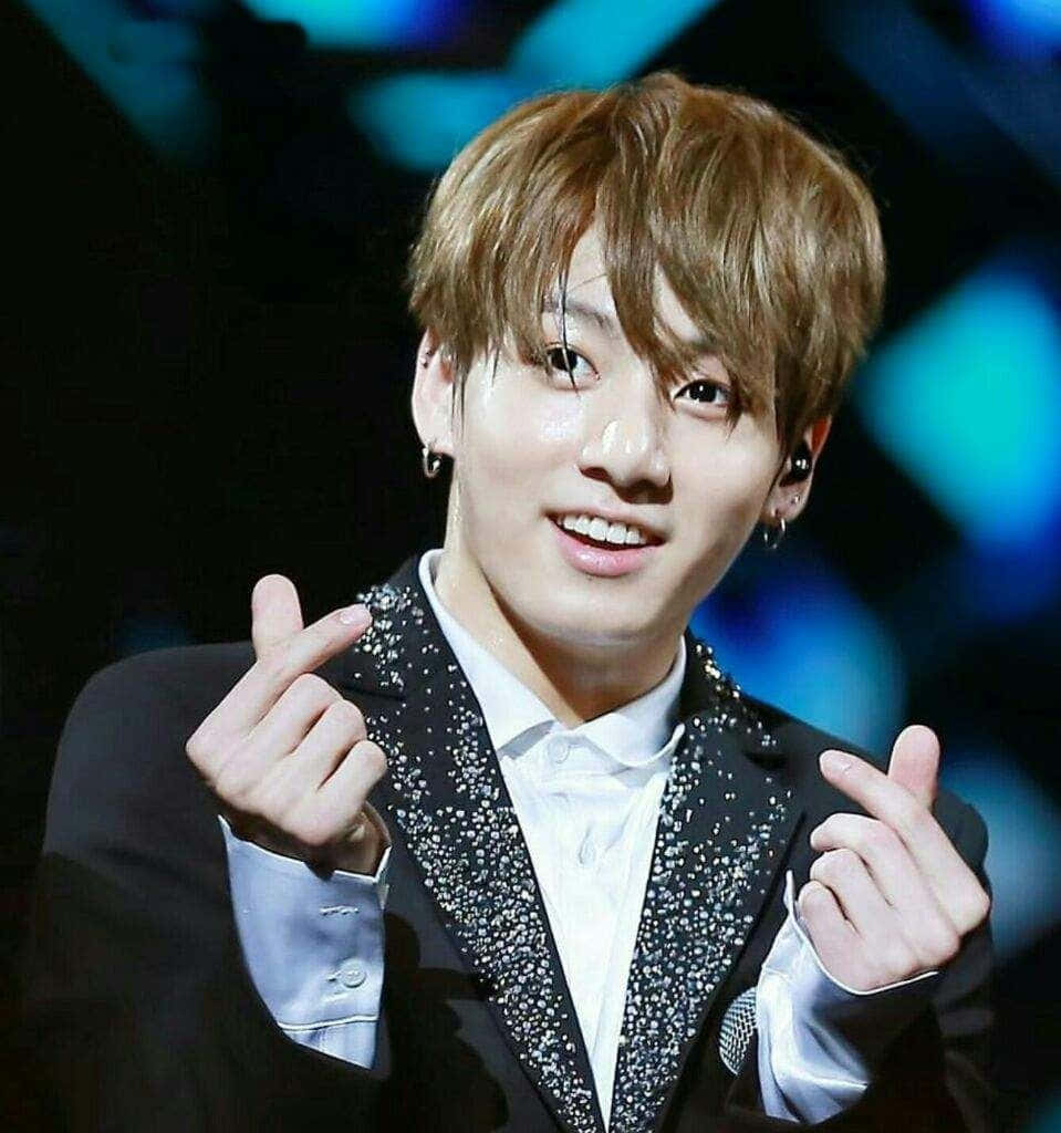 Jungkook Bts Finger Heart Background