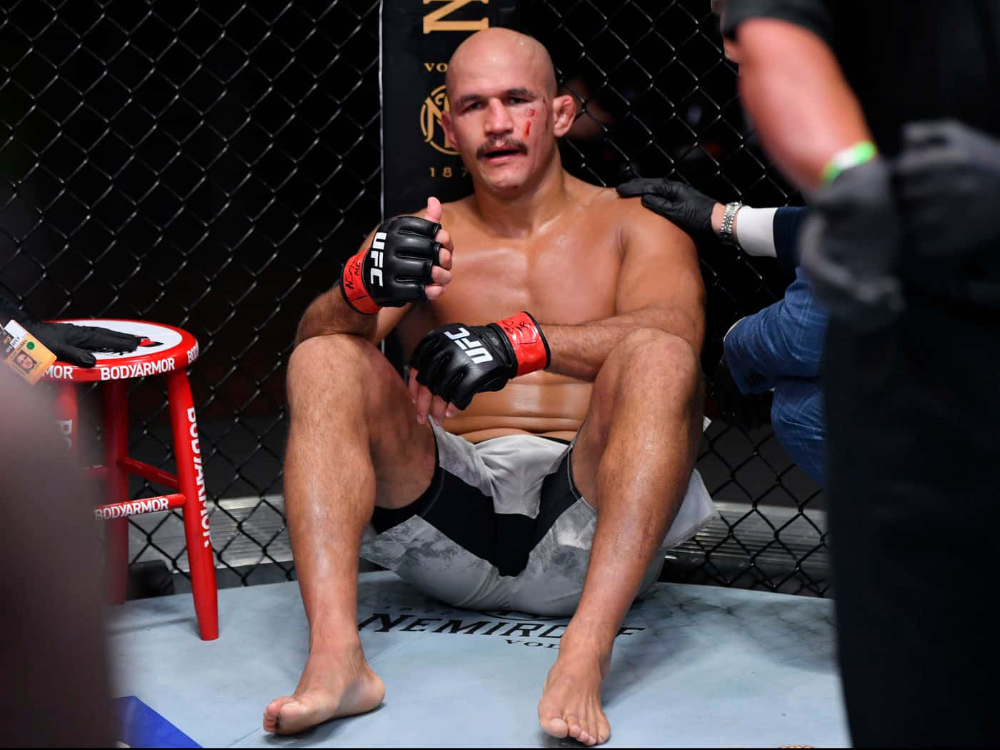 Junior Dos Santos Ufc Loss Background