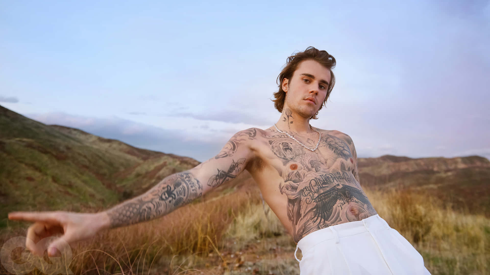 Justin Bieber 2021 - A Year Of New Music And Tours Background