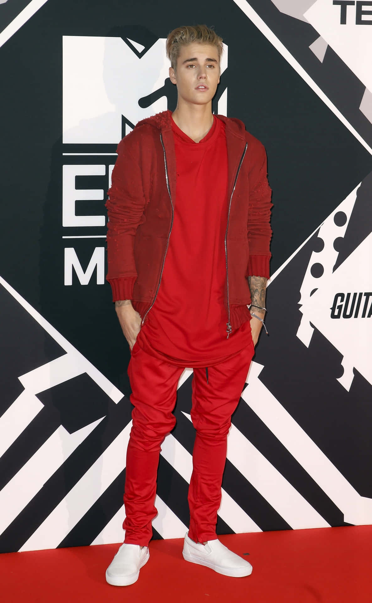 Justin Bieber At The Mtv Music Awards Background
