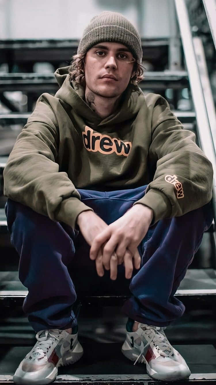 Justin Bieber Returns In 2021 With A Bang! Background