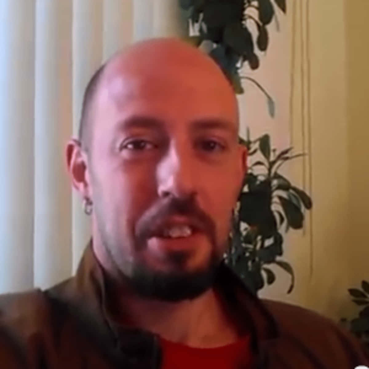 Justin Credible Close Up Picture Background