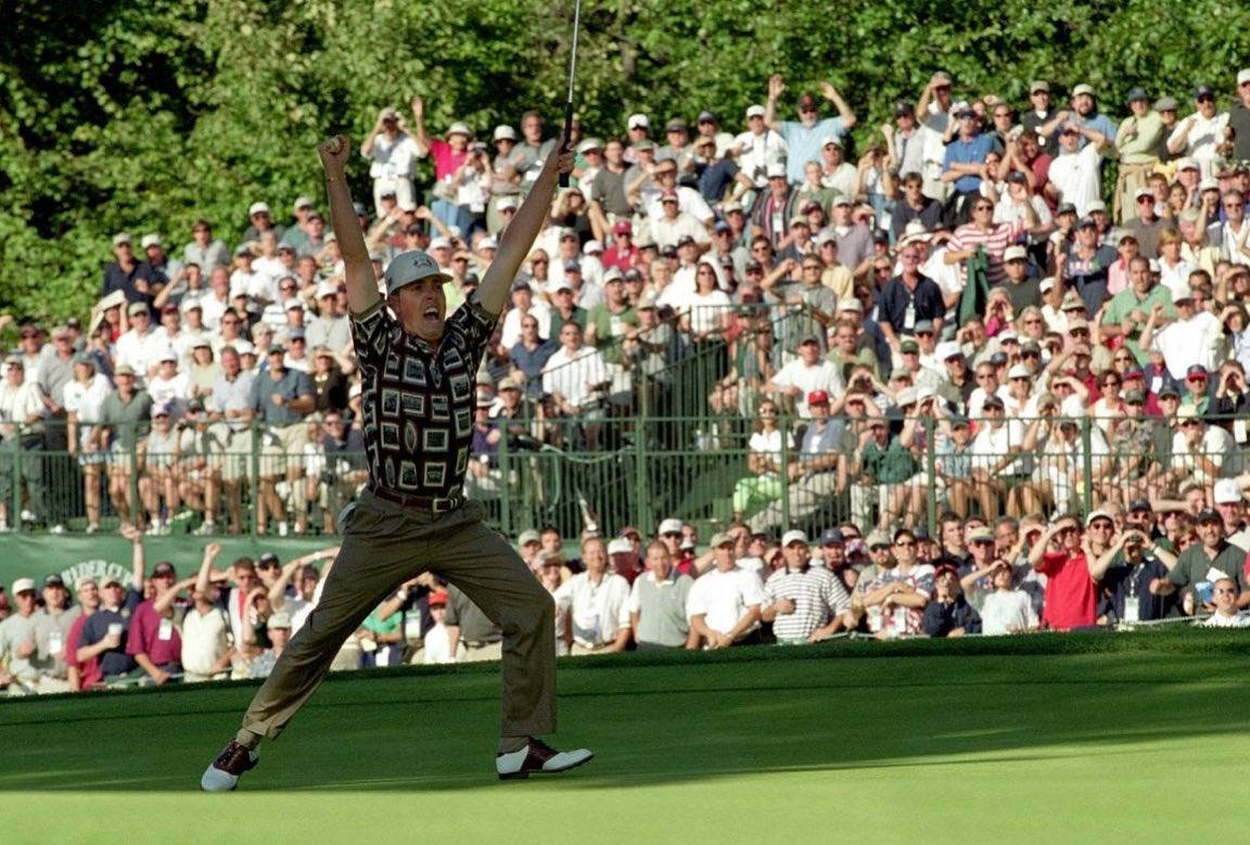 Justin Leonard Arms Raised In Celebration Background