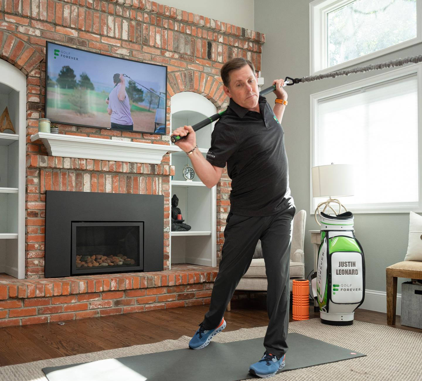 Justin Leonard Training At Home Background