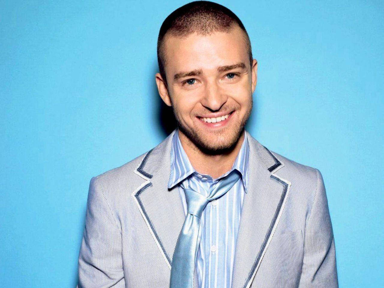 Justin Timberlake Charming Portrait Background