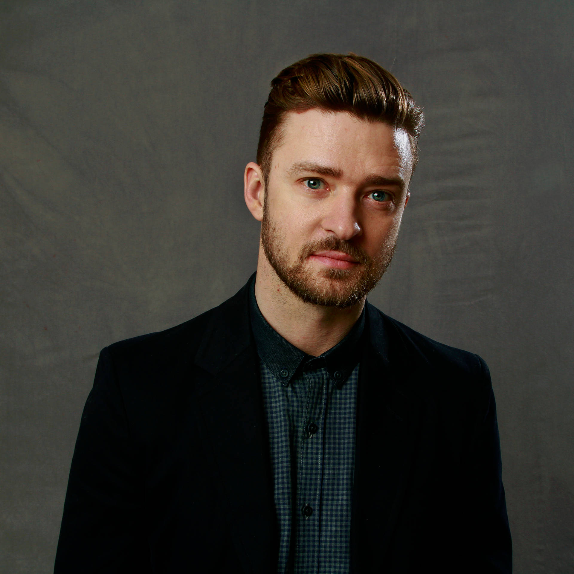 Justin Timberlake Golden Slick Hair Background