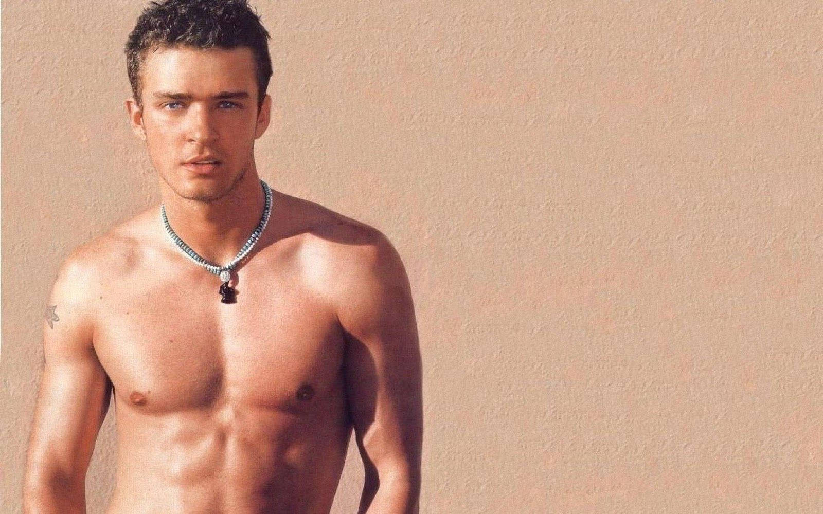 Justin Timberlake Hot Shirtless Background