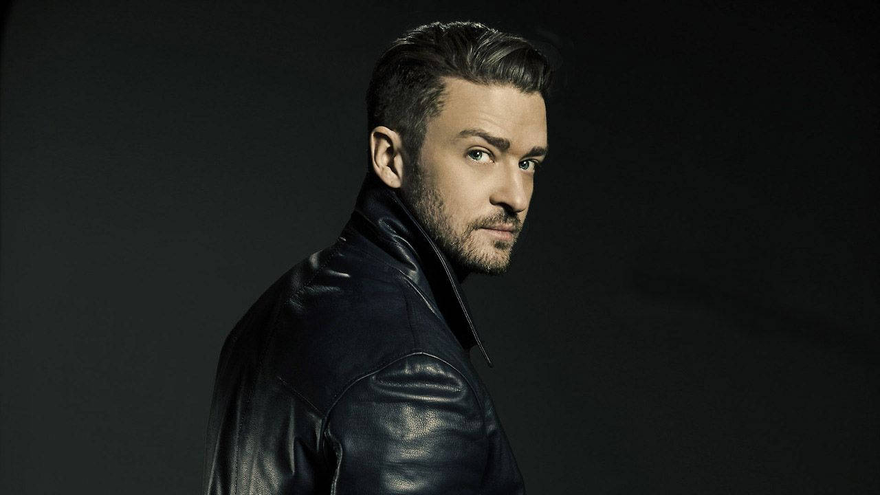 Justin Timberlake Looking Over Shoulders Background