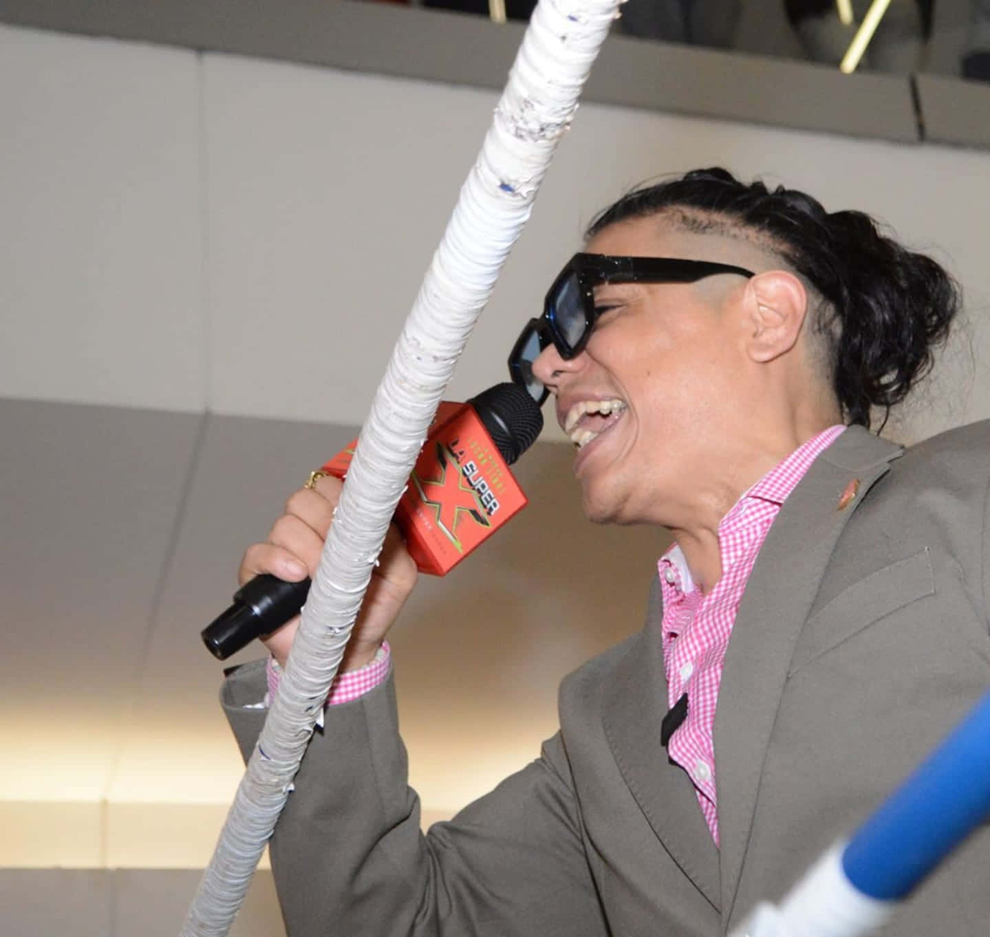 Juventud Guerrera Speaking Event Background