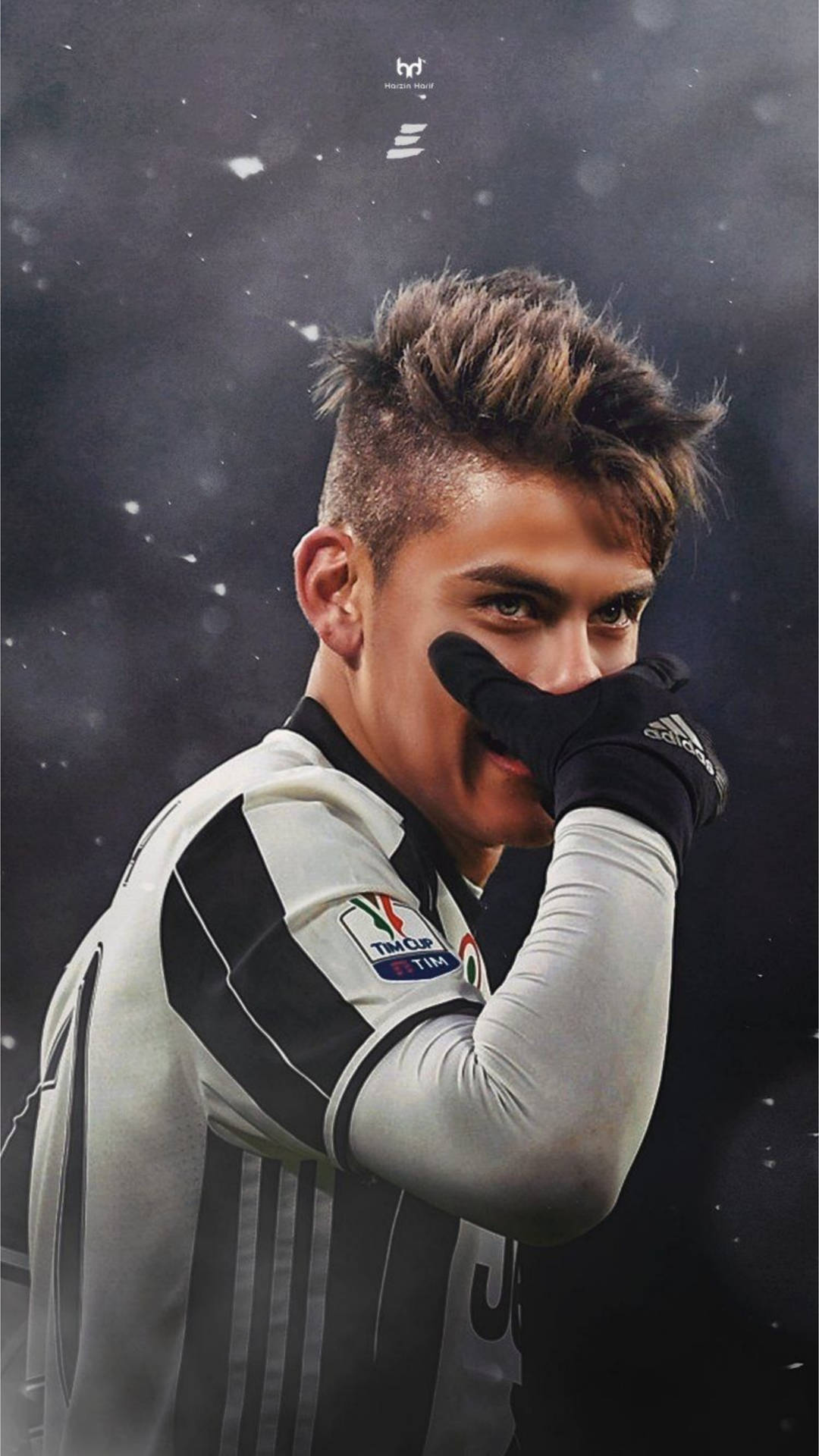 Juventus Paulo Dybala's Signature Mask Sign Background