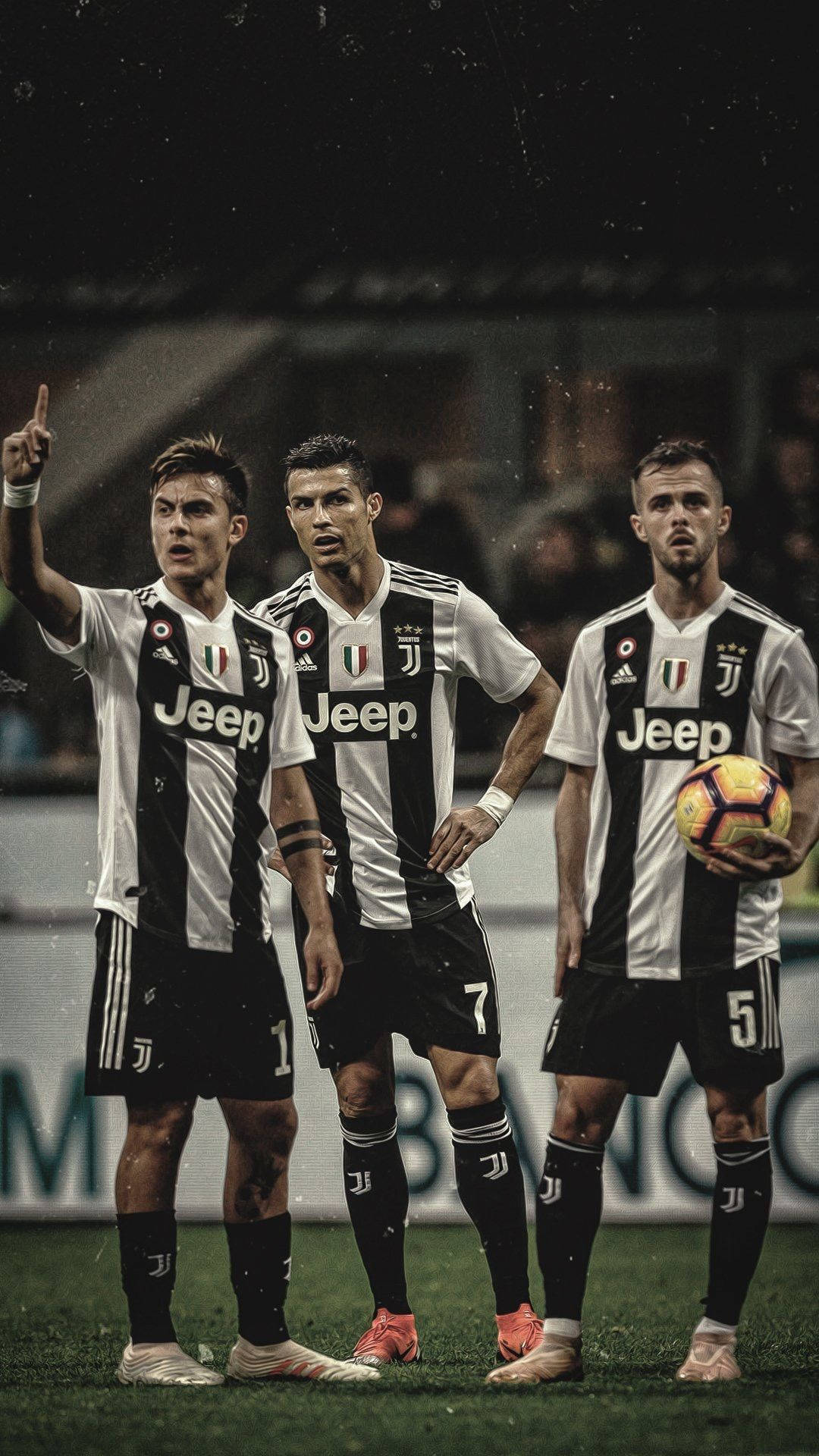 Juventus Player Dybala Ronaldo And Pjanić Background