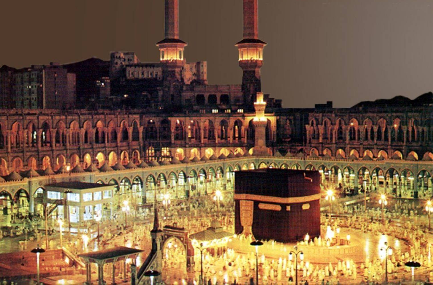 Kaaba With Lights Makkah Hd
