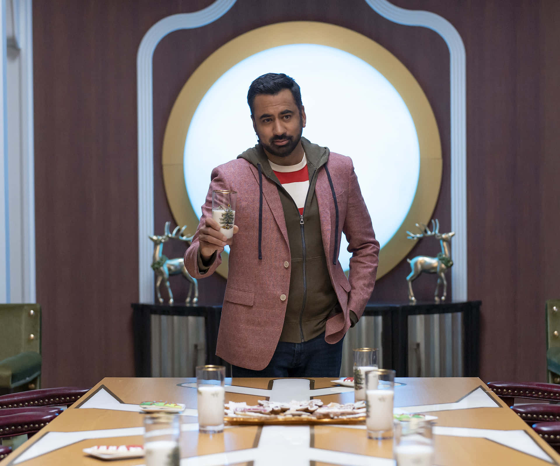 Kal Penn On The Red Carpet For The World Premiere Of The Film The Girl In The Spider's Web Background