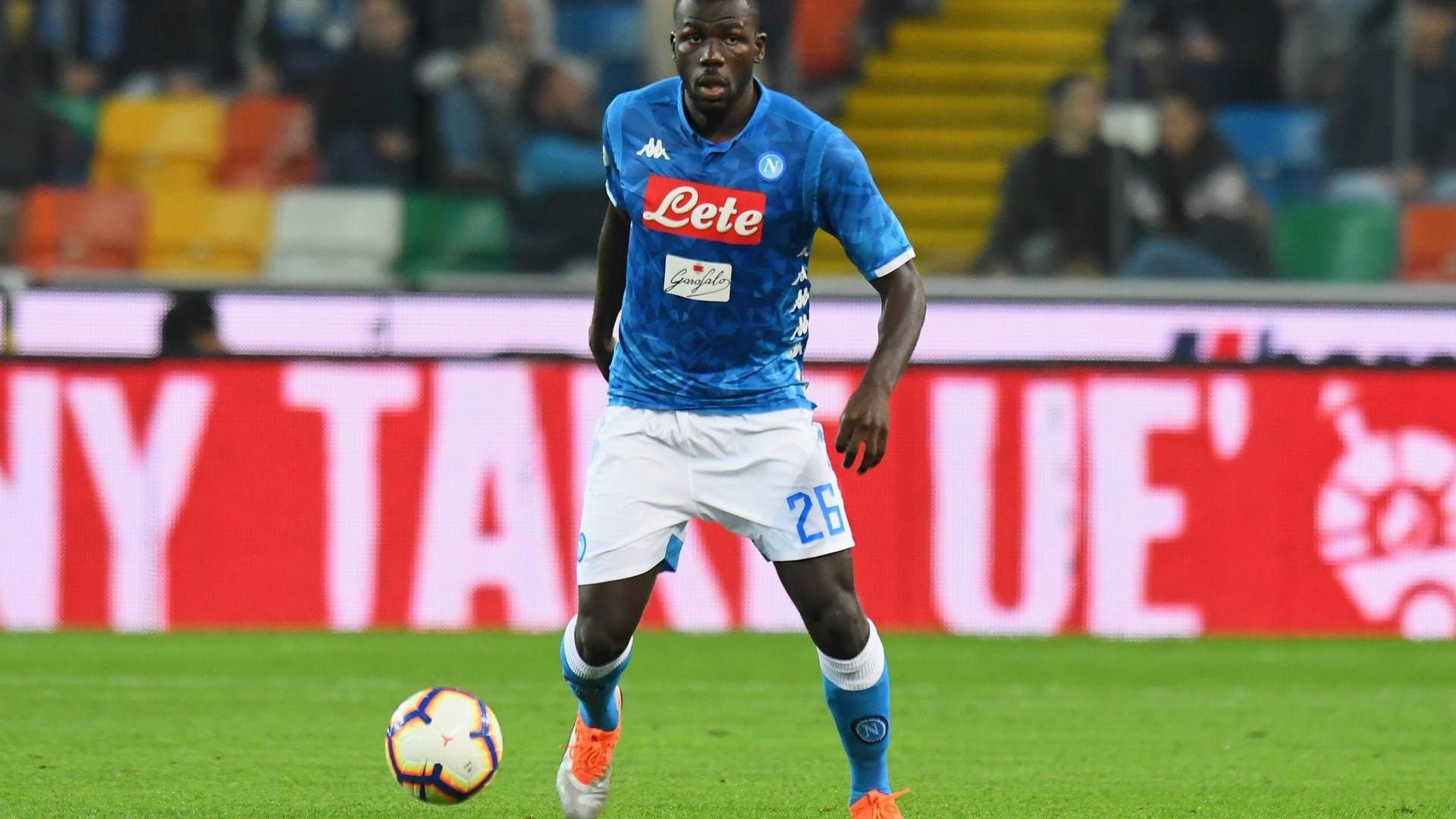 Kalidou Koulibaly Bounce Background