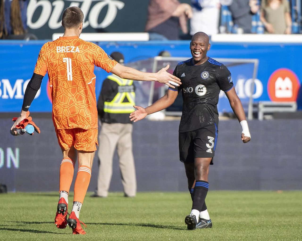 Kamal Miller And Sebastian Breza In Cf Montréal Background