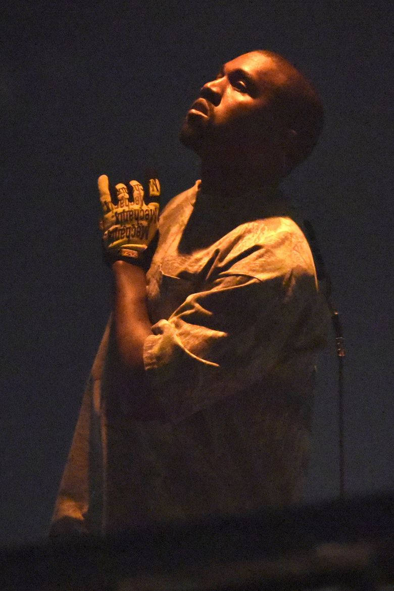 Kanye West Saint Pablo Hand Up