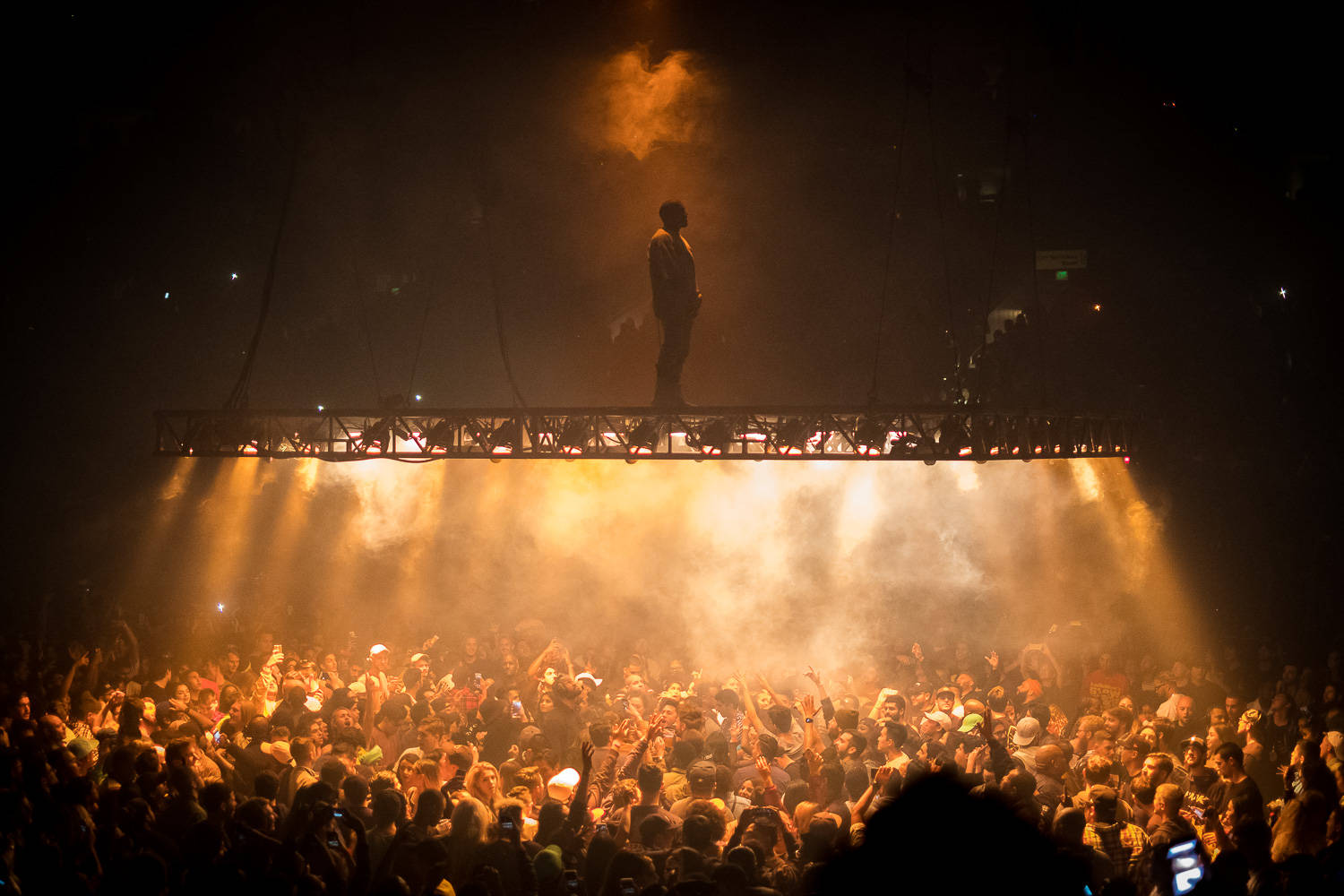 Kanye West Saint Pablo Light Shower