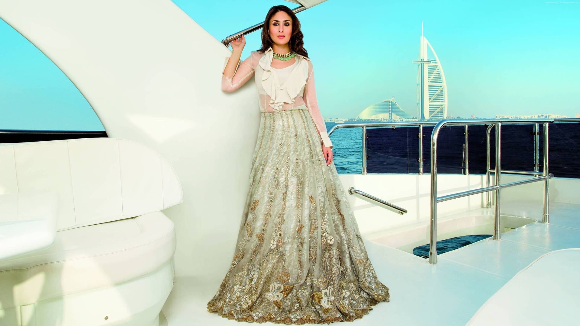 Kareena Kapoor Tena Durrani Wedding Gown