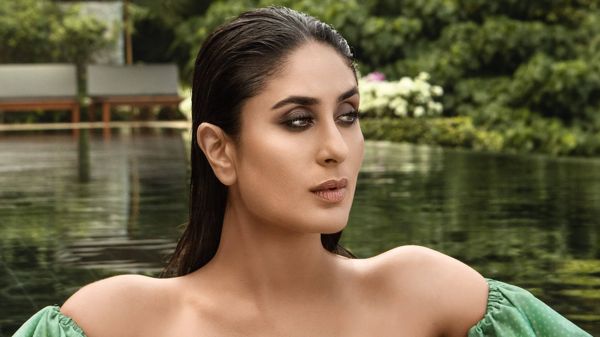 Kareena Kapoor Wet Look Vogue Photoshoot Background