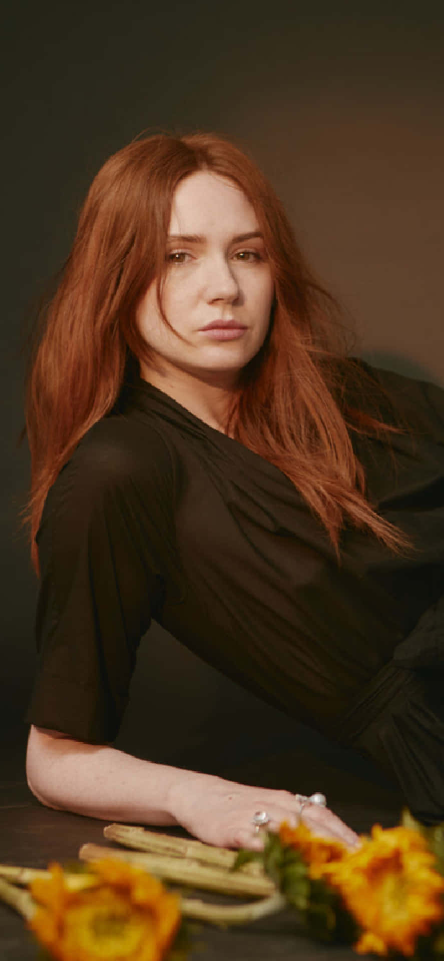 Karen Gillan Poses For A Portrait At The 2018 Summer Tca Tour. Background