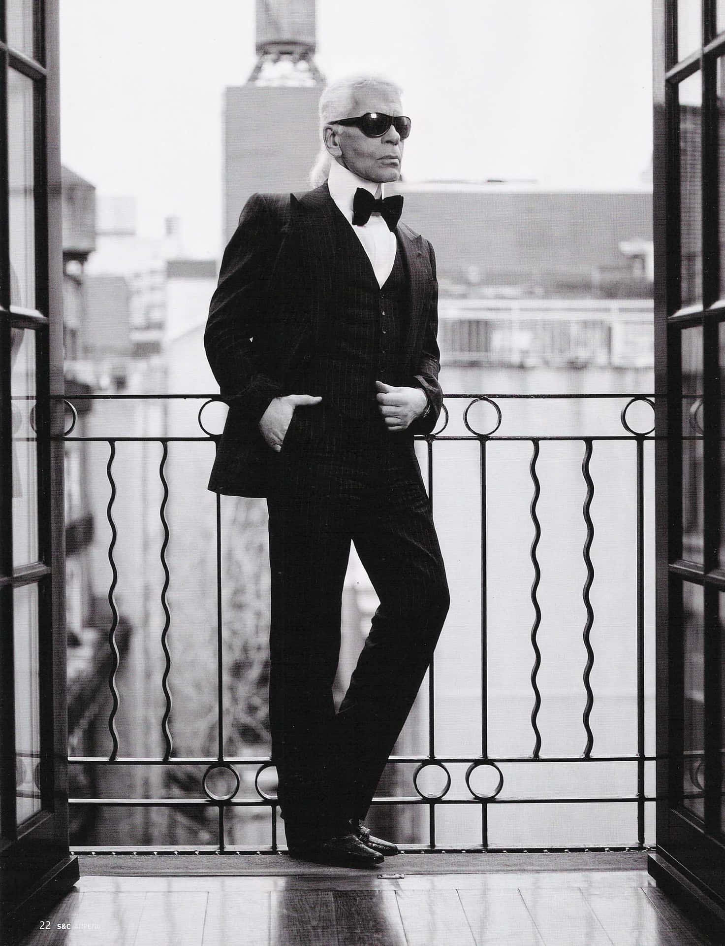 Karl Lagerfeld - Iconic Fashion Designer Background