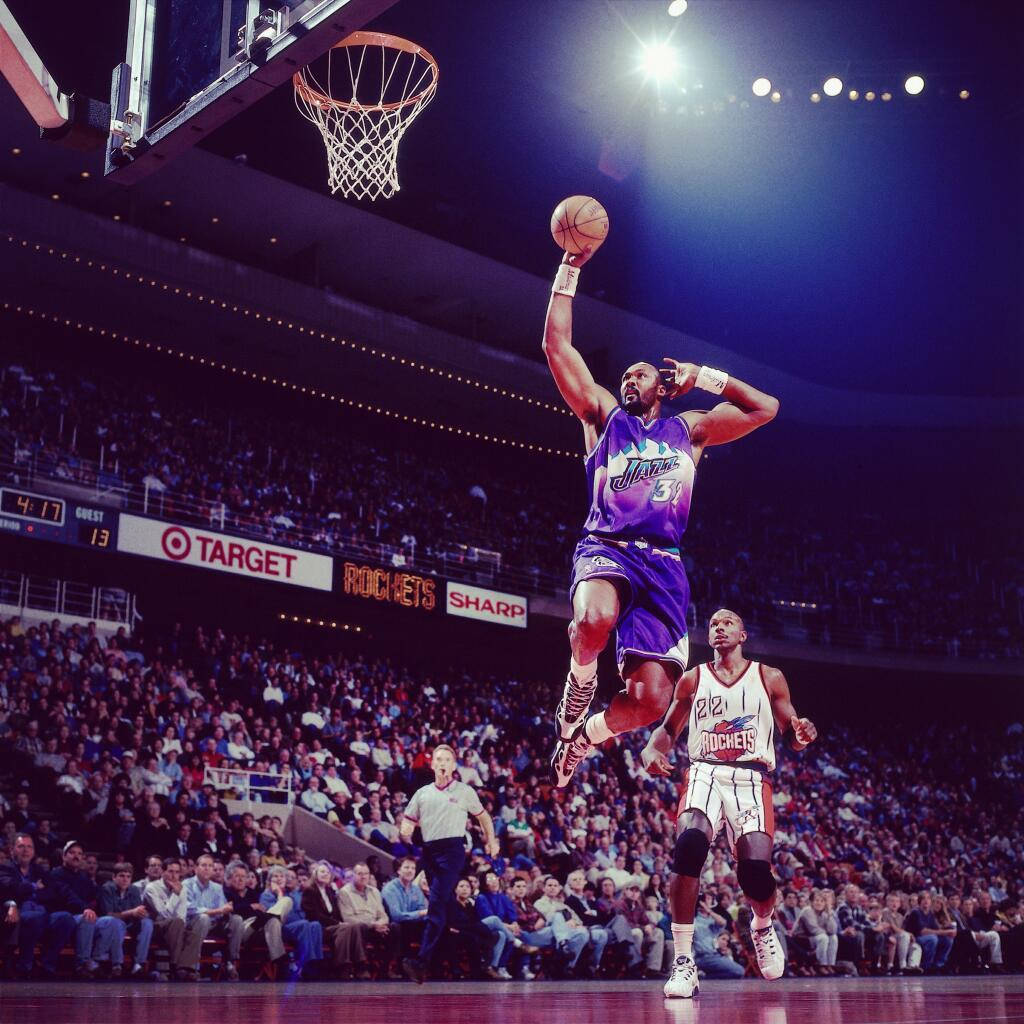 Karl Malone And His Ultimate Signature Slam Dunk Background