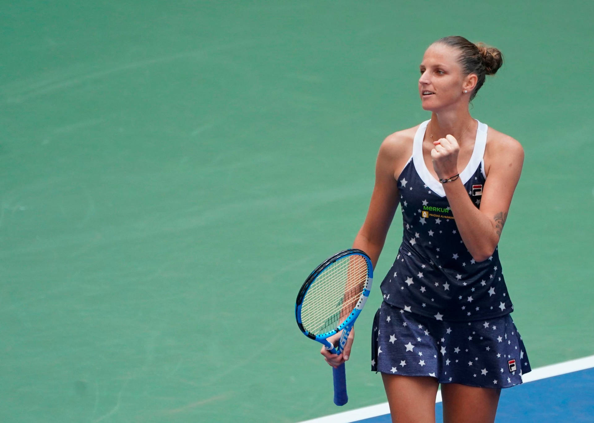 Karolina Pliskova Starry Outfit Background