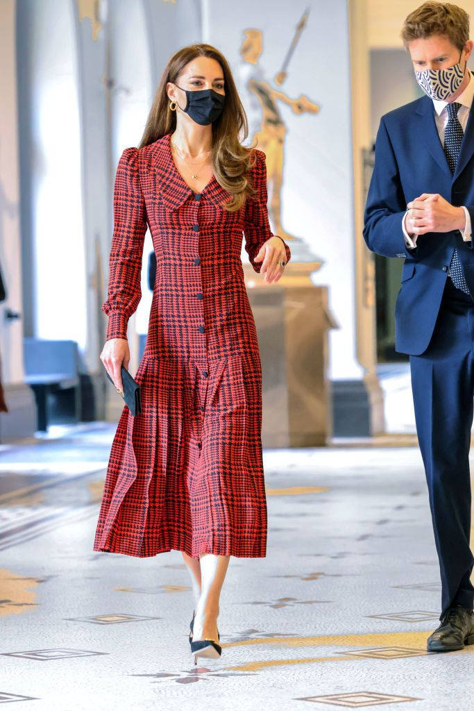 Kate Middleton In Rufous Plaid Dress Background