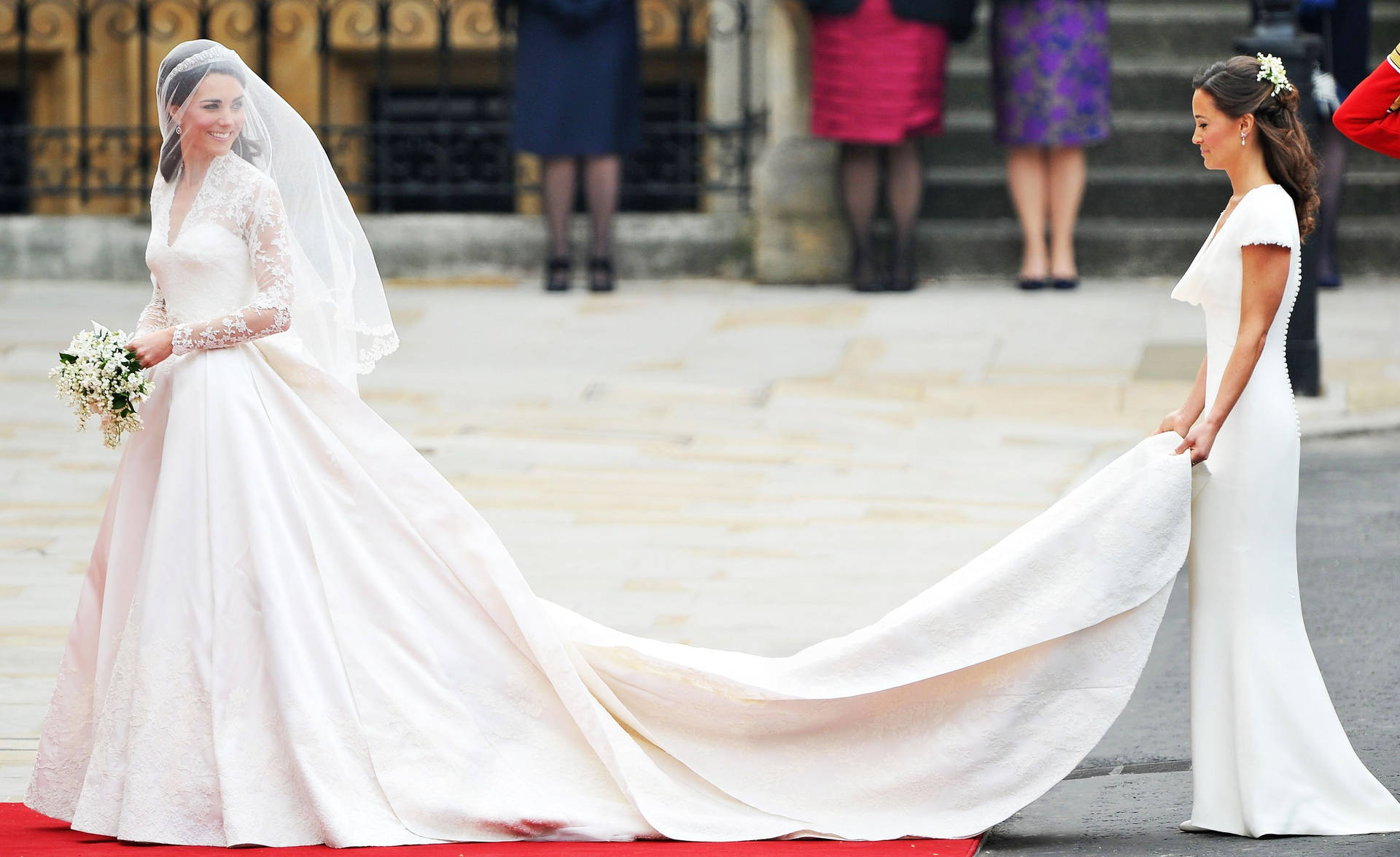 Kate Middleton Royal Wedding Dress Alexander Mcqueen