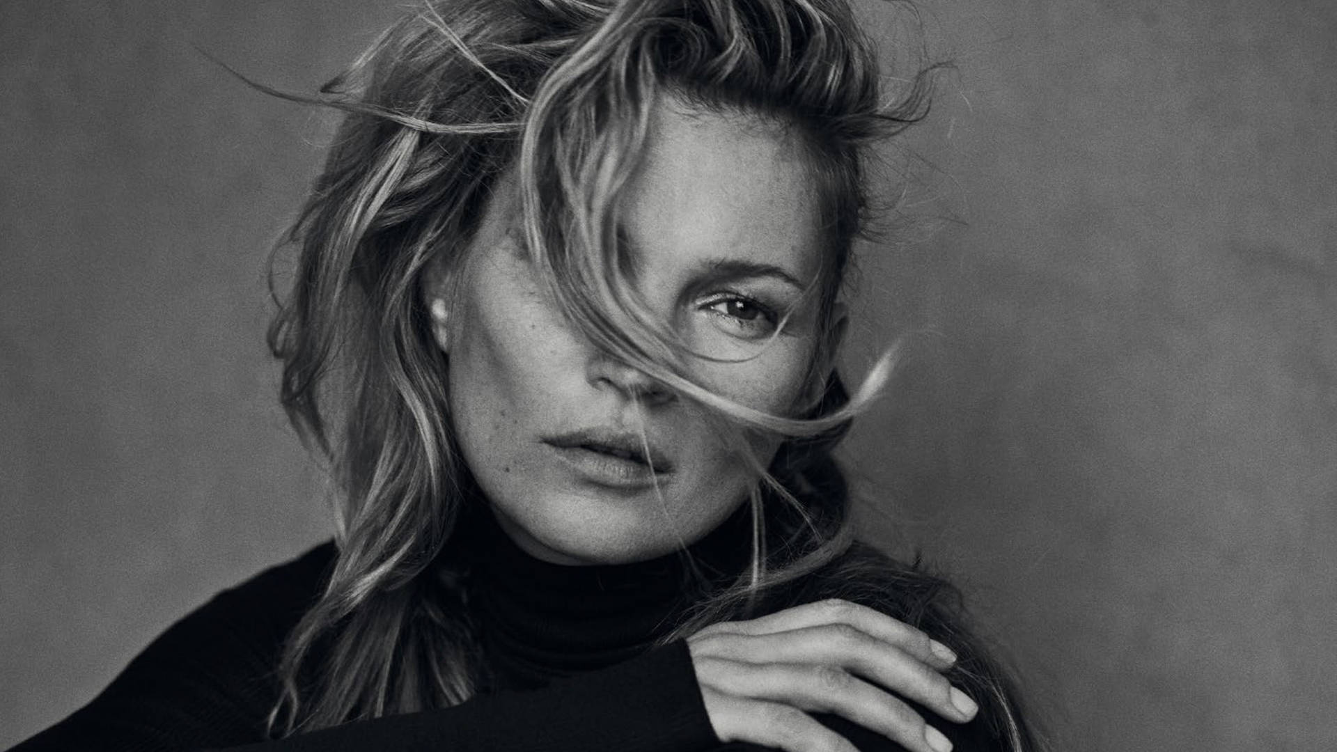 Kate Moss In Peter Lindbergh Shoot Background