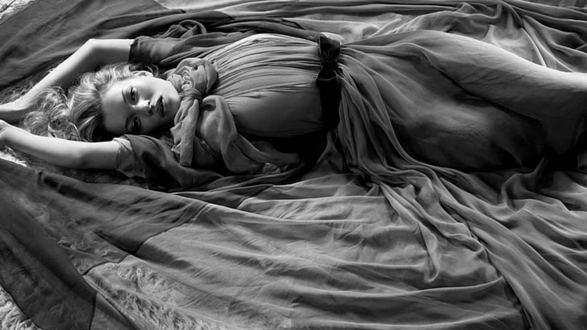 Kate Moss Monochrome