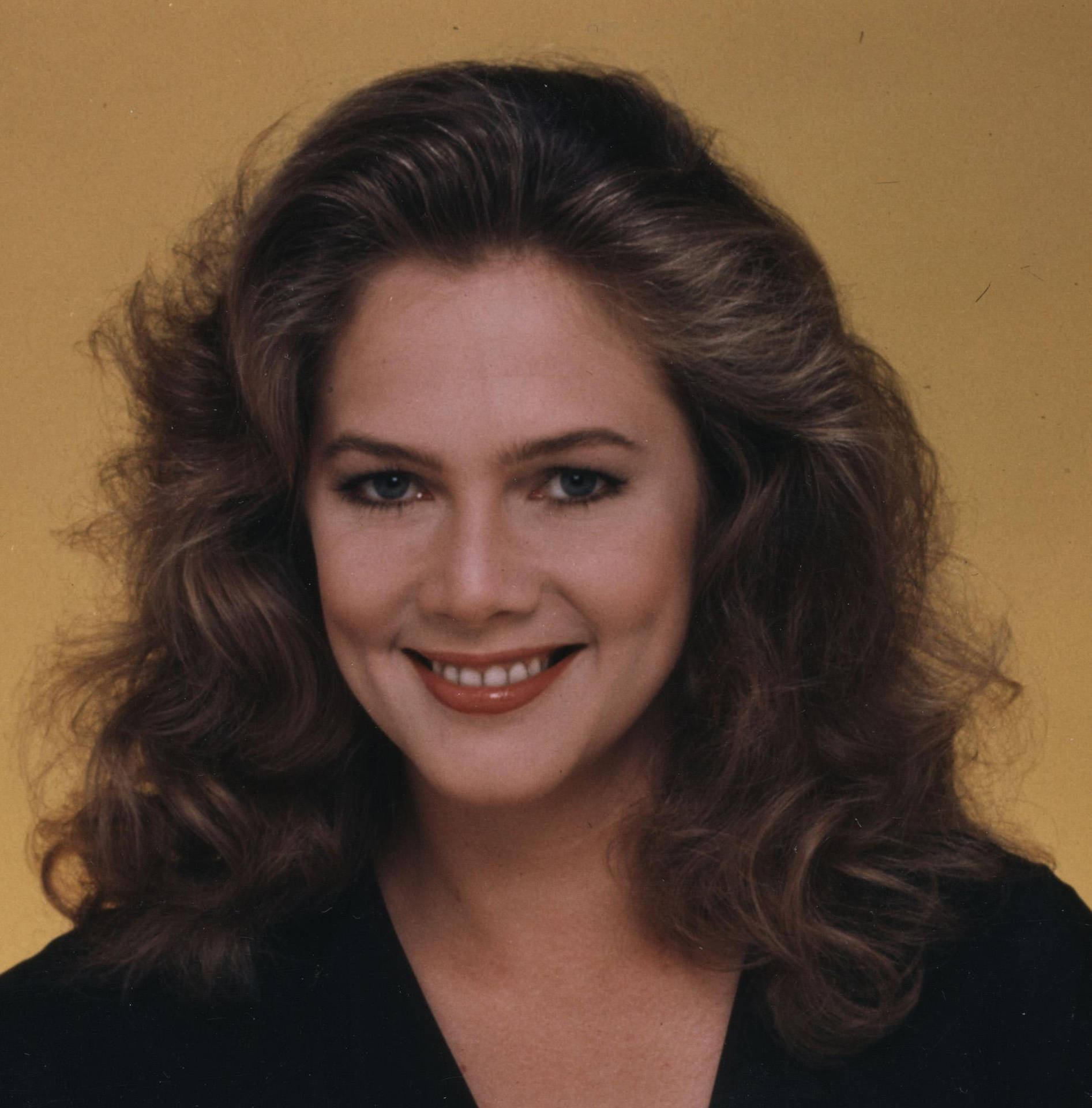 Kathleen Turner The Turner Poster Background