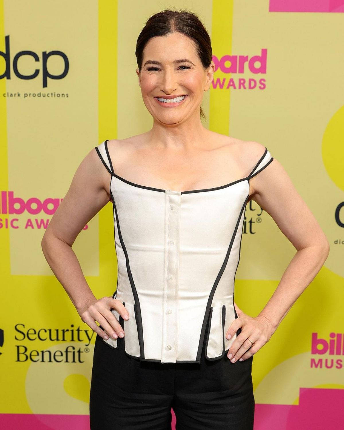 Kathryn Hahn Billboard Awards Background