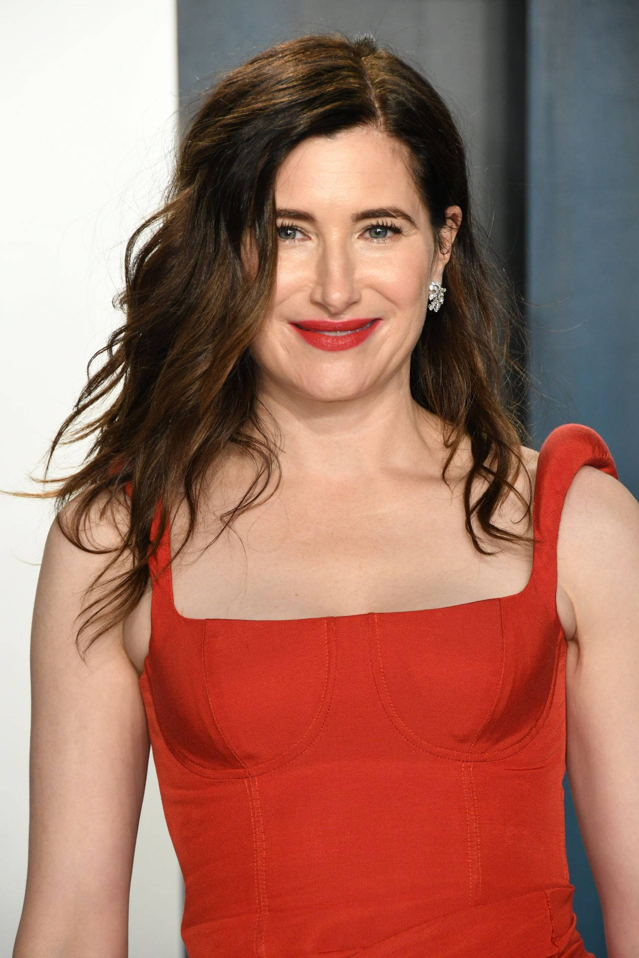 Kathryn Hahn In The Knives Out 2 Cast Background