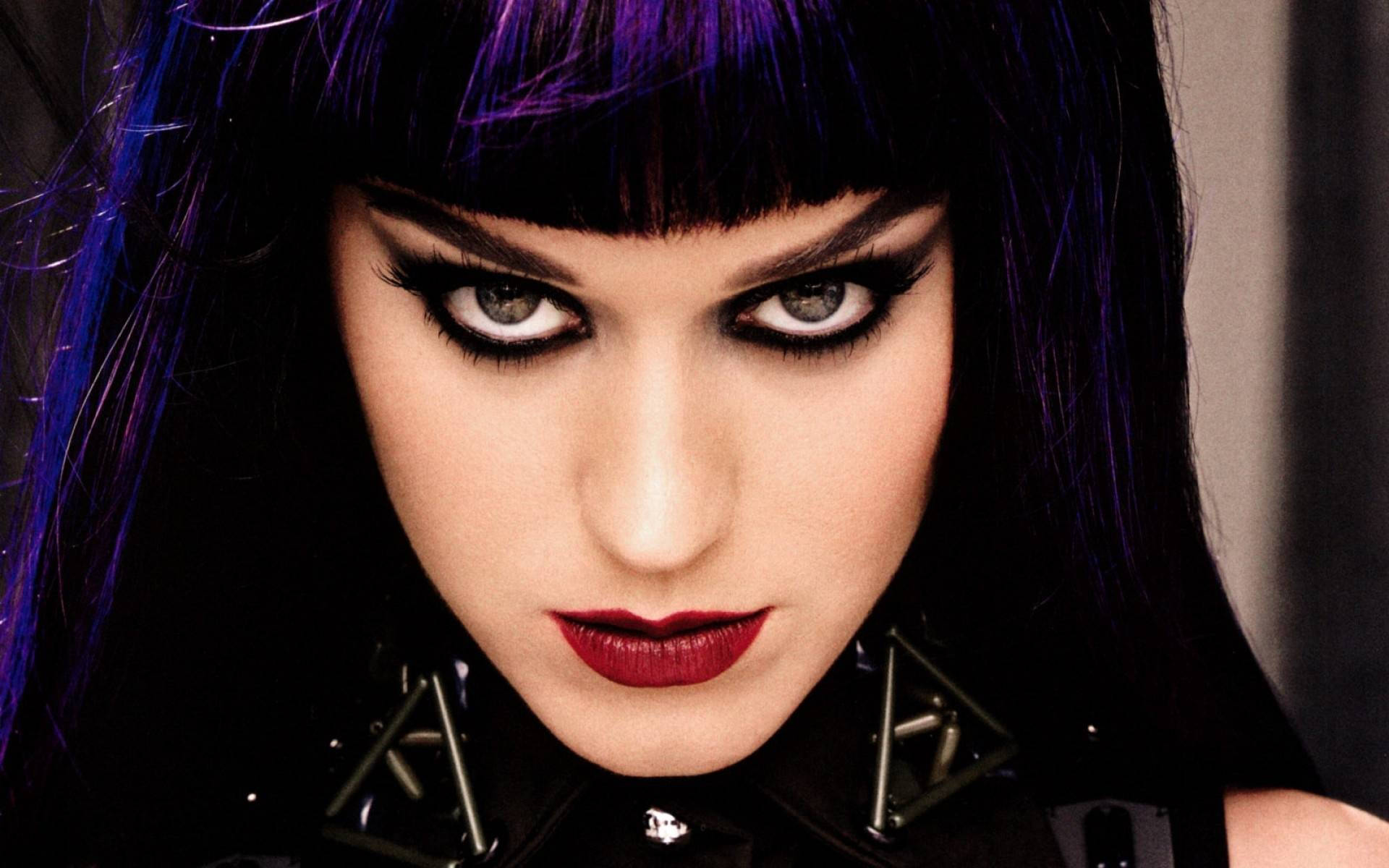 Katy Perry Stuns With Smoky Eyes Background