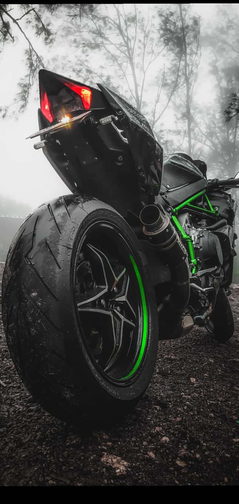 Kawasaki Ninja H2 Wallpapers Background